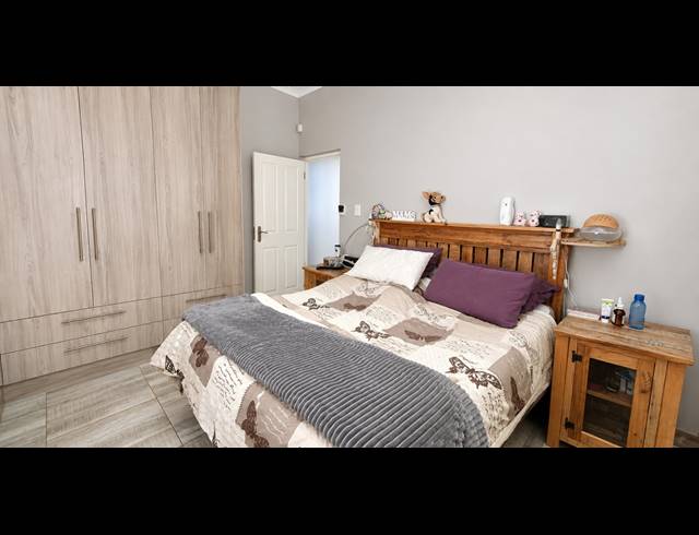 2 BEDROOM HOUSE FOR SALE IN HOOGLAND